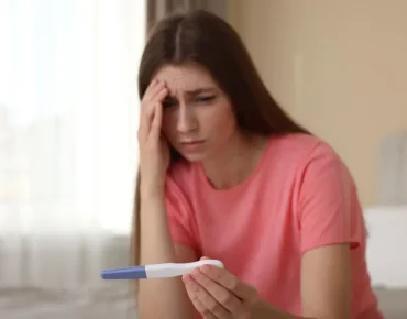 High-risk pregnancy causes risk factors and specialized prenatal care for mother and baby
